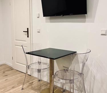 Dusseldorf Old Town Apartment | Plus31