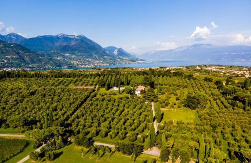 Puegnago del Garda House | PODERI LA ROCCHETTA Countryside Estate on the Hills of Lake Garda