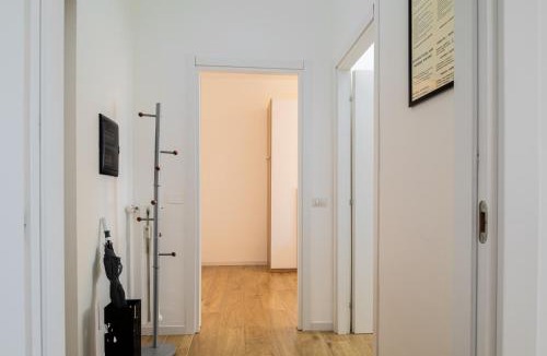 San Donato Milanese Apartment | Polyclinic House
