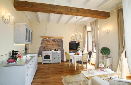 Tremezzo Apartment | Poncetta Suite