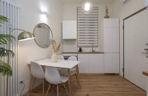 Guastalla Apartment | Porta Vittoria B - Cozy 1BDR Duomo Area