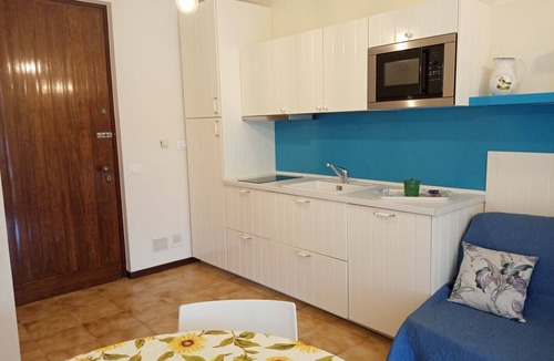Colombare Apartment | Porto Azzurro Apartment - with pool, wifi and air conditioned