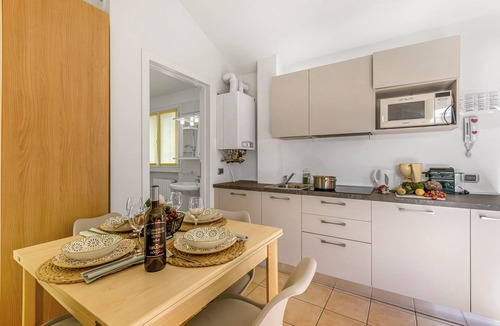 Porlezza Apartment | Porto Letizia Begonia 8, Porlezza, Italy