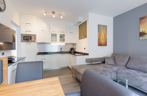 Porlezza Apartment | Porto Letizia Iris 2, Porlezza, Italy