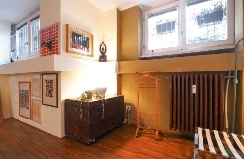 Chinatown Apartment | PrimoPiano - Messina