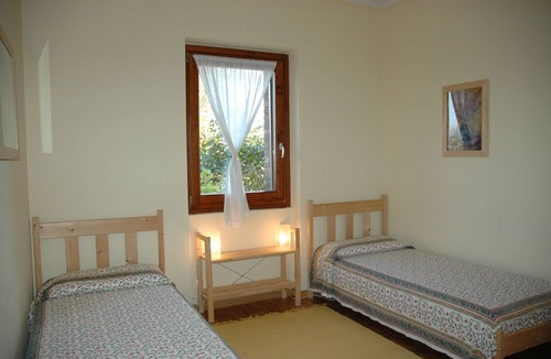 Lonato del Garda Villa | Private Apartment In Villa With Pool,over looking Lake Garda, pet friendly