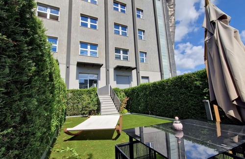 Greco House | Quick Flat Lucini - private garden and parking