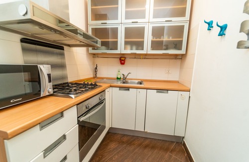 Morivione Apartment | Quiet apartment near fondazione prada