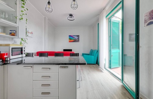 Dergano Apartment | Rainbow House in Milan