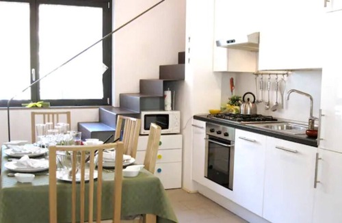 Lovere House | Refined and romantic SINGLE HOUSE on two floors at 500 mt. from the center and from the lake