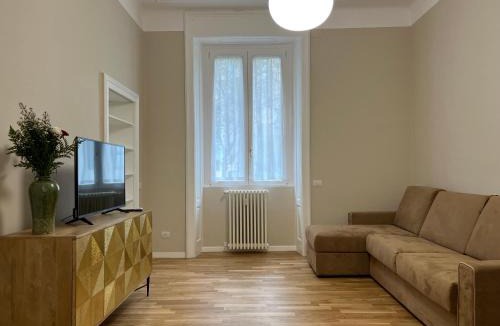 Porta Garibaldi Apartment | REGINA by The Blue Twins apartments Milano