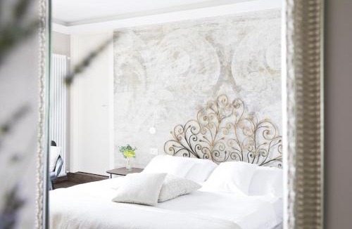 Colmegna Hotel | Relais Villa Porta