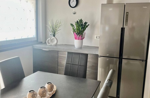 Lovere Apartment | Relax and recharge in this oasis of quiet and elegance.