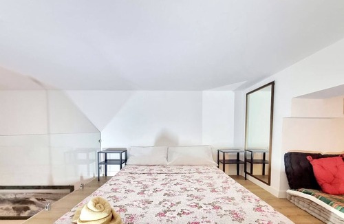 Crescenzago Apartment | Residence Anna Maria Sforza