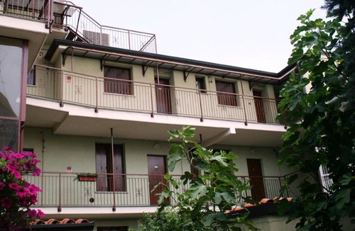 Carugate Apartment | Residence Isabella