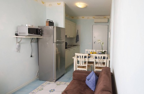 Toscolano Maderno Apartment | Residence Limoni del Rustichel: Apartment N.12 with lake view, underground parking and pool.