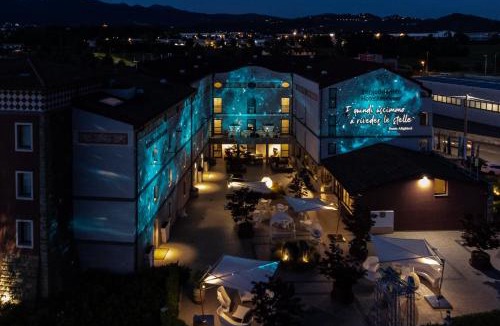 Ponte San Pietro Apartment | Residence Mura Venete