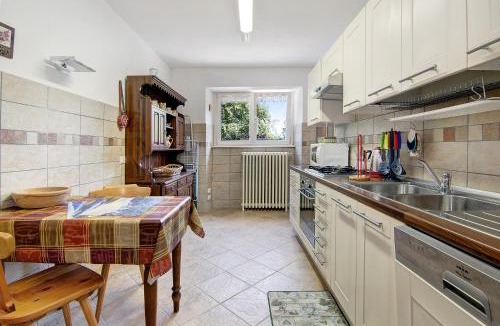 Lanzo d'Intelvi Villa | Residenza ai Noci