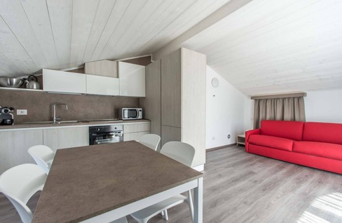 Perledo Apartment | Residenza Decimina