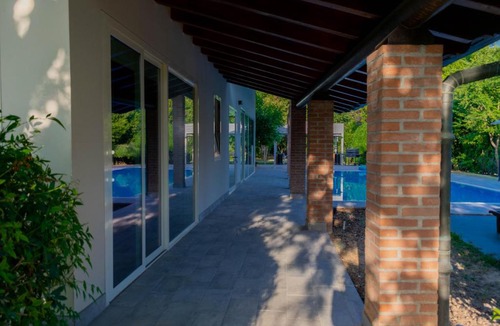 Curtatone Villa | RESORT con PISCINA, BARBECUE, PALESTRA, SAUNE e KARAOKE