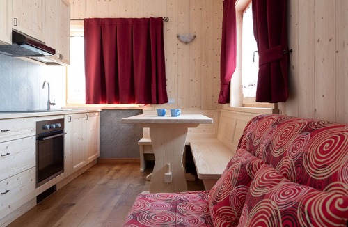 Premadio Apartment | Ripa Fontana 1 Mono - Studio Apartment, Sleeps 2