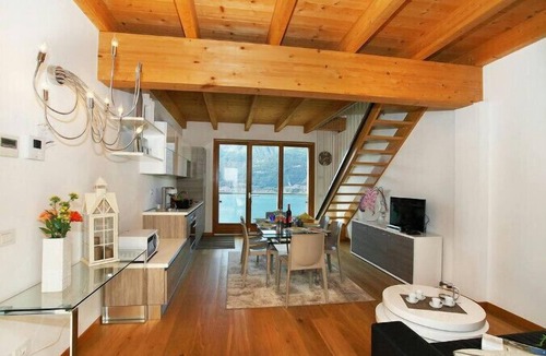 Bellano Apartment | Riva Bellano Margherita 2, Bellano, Italy