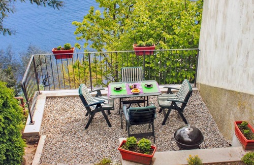 Calozzo Apartment | Riva di Pianello Holiday Apartment on the Lake