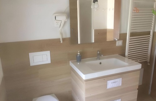 Parabiago Apartment | Room close to Rho fiera