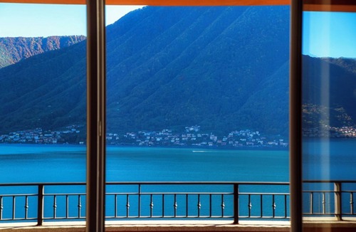 Colonno Apartment | Rosso Sunset - My Home in Como