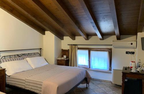 Polpenazze del Garda Bed & Breakfast | Rustico di Benellini Angela