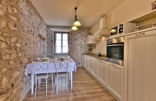 Oldesio Apartment | Rustico Melograno, Il Grano - Theater Home