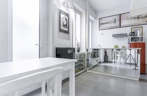 Cerchia dei navigli Apartment | S.Ambrogio Square