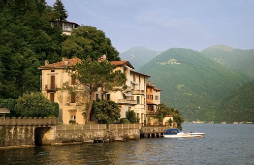 San Mamete Apartment | San Mamete - Lake Lugano, Apartment on the lake