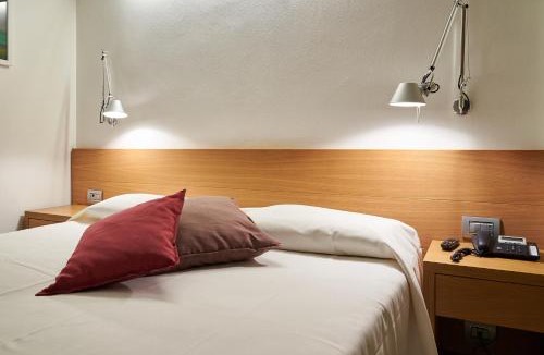 Scanzorosciate Hotel | San Rocco Hotel