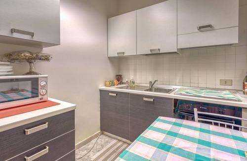 Capo di Ponte Bed & Breakfast | San Siro - Family Room in B&B San Rocco