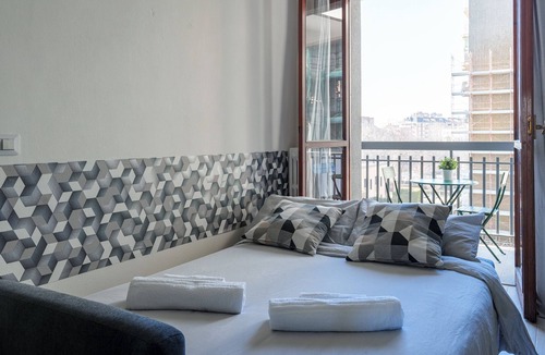Gallaratese Apartment | [San Siro] Junior Suite, with large balcony
