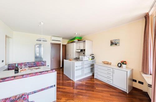 Solarolo Apartment | San Sivino Apartments with pool by Wonderful Italy