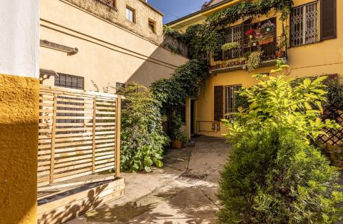 Milan Apartment | Santa Giulia Suite - 15min Duomo - Olympic Arena