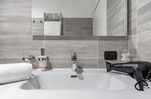 Milan Apartment | Santa Giulia Suite. Like at Home. Leisure or business with all the best comfort!