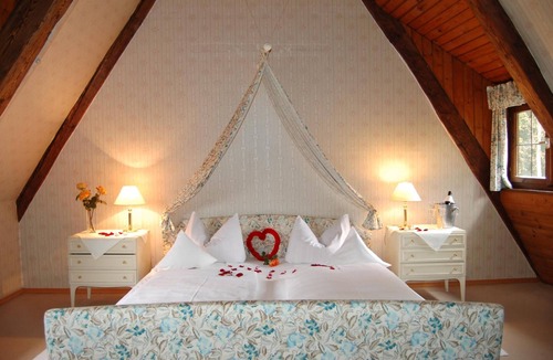 Bernried Bed & Breakfast | Schloss Egg