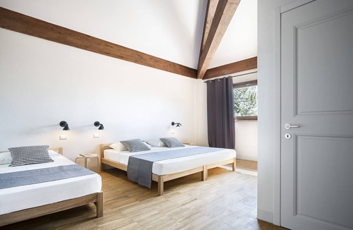 Casarile Hostel | Scuderia La Colombera