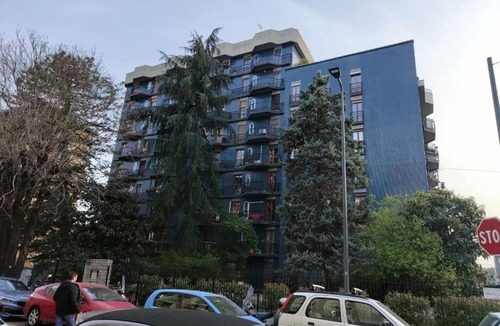 Calvairate Apartment | Short Rent Milan Porta Vittoria. Studio Apartment with Balcony