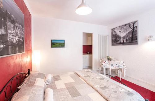 Desenzano del Garda City Centre Apartment | Sisi Apartment & Rooms