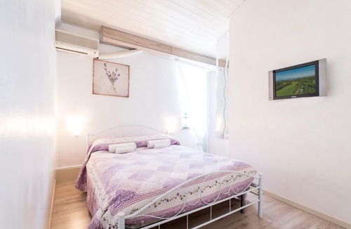 Desenzano del Garda City Centre Apartment | Sisi Apartment & Rooms