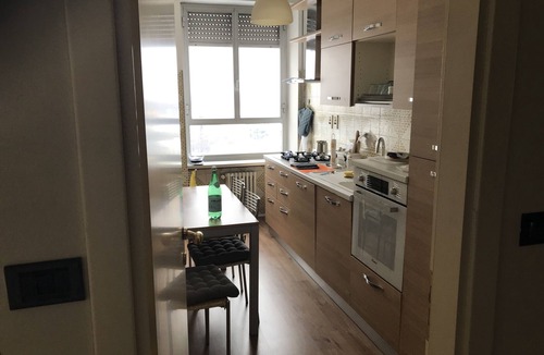 Bicocca Apartment | Sixteenth floor apartment, panoramic view, Bicocca area