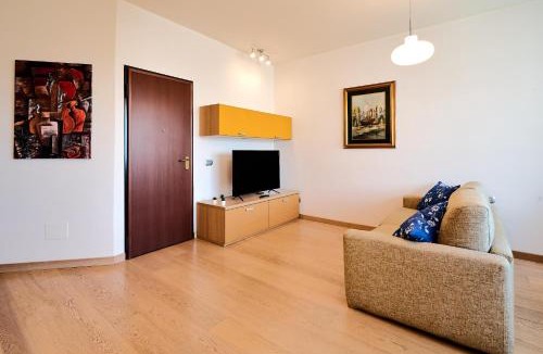 Zona Farini Apartment | Skyline Apartment