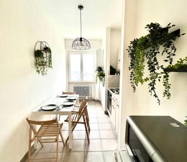 Cinisello Balsamo Apartment | Skyscraper 11