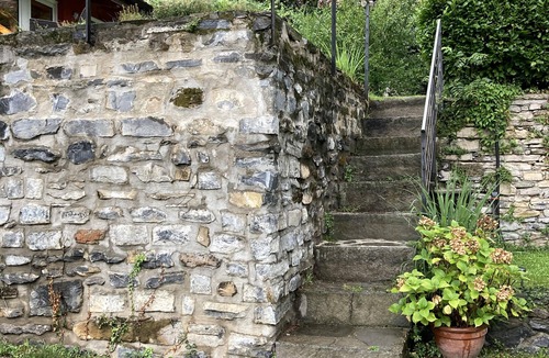 Carate Urio House | Small house with large garden, view of Como Lake 'Sans Souci'