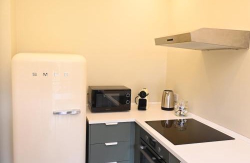 Giambellino Apartment | Smart Living Coronelli, Milano due passi da M4