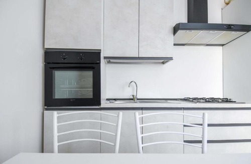 Albano Sant'Alessandro Apartment | Sole